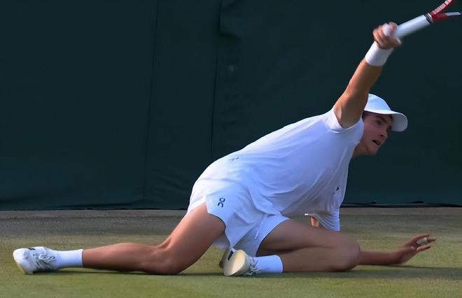 塞拉斯提前 塞拉斯提前